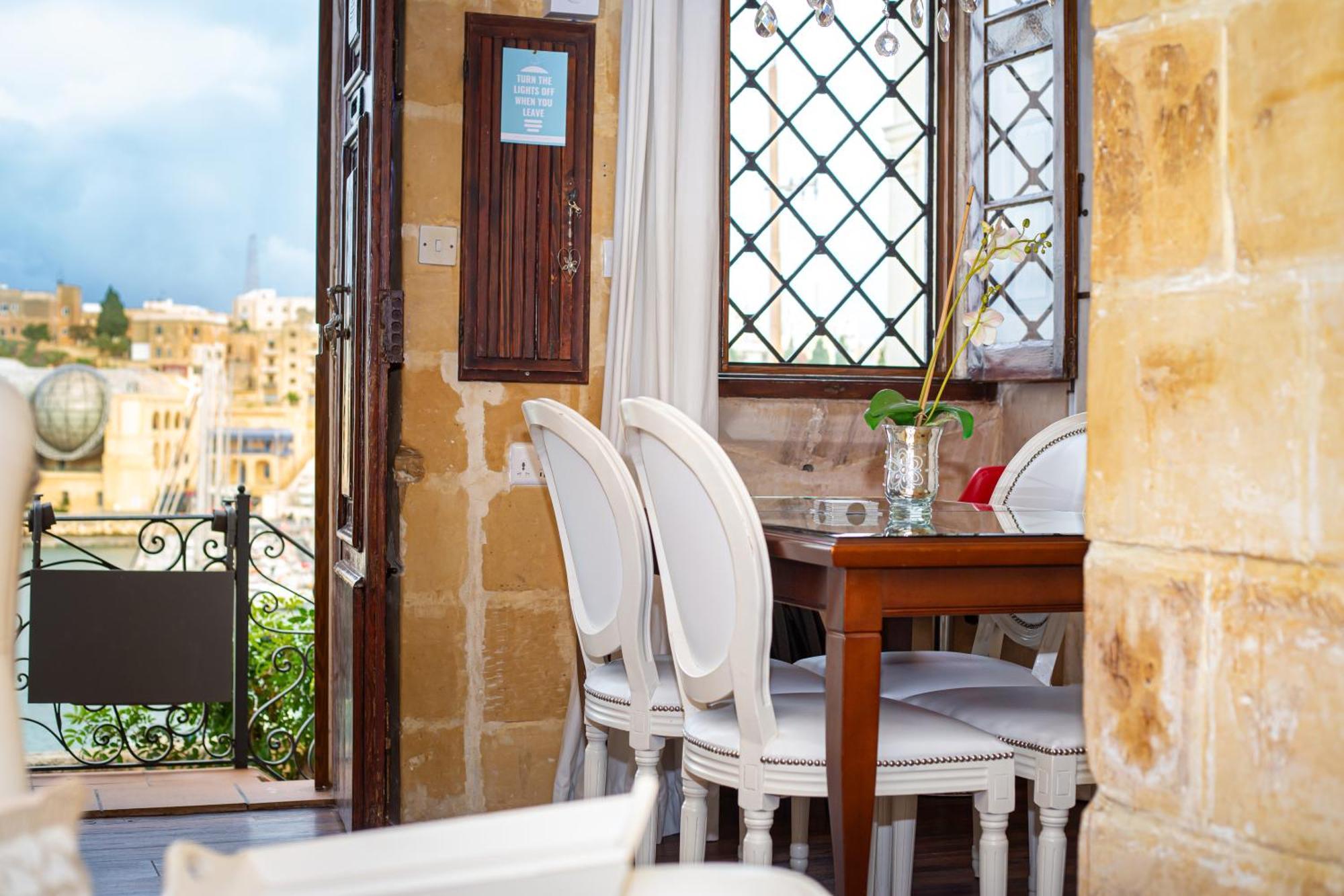 Seagull Birgu - Waterfront Home Εξωτερικό φωτογραφία